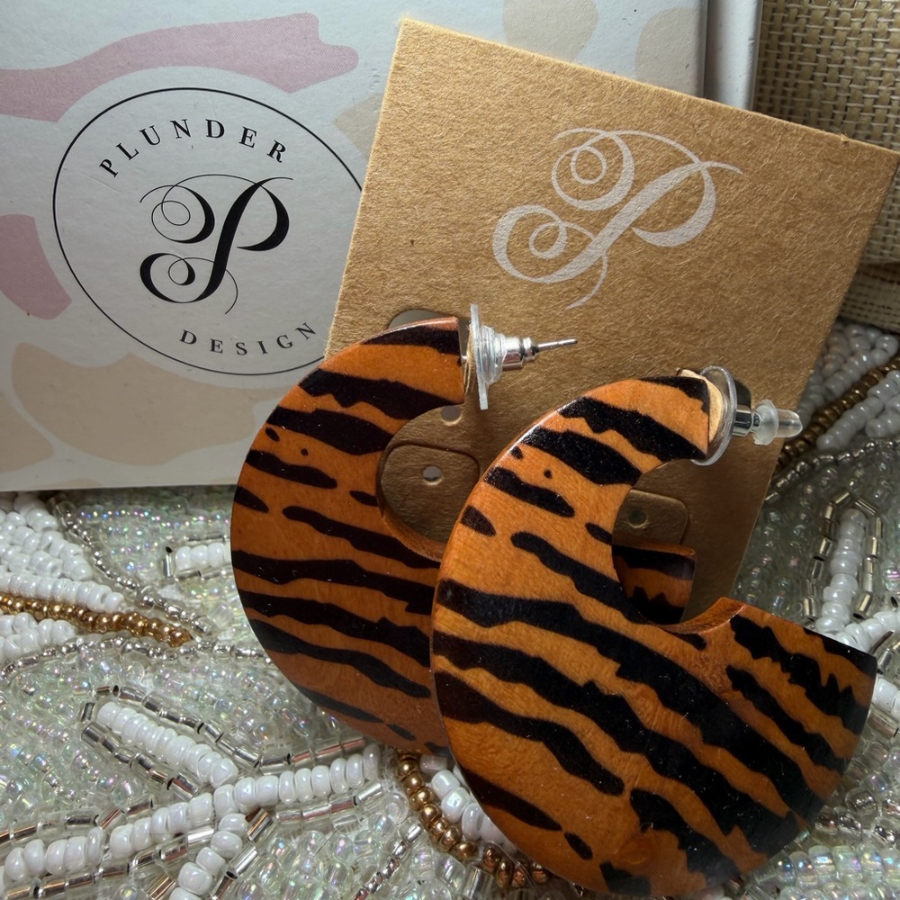 Plunder Tiger Stripe Earrings - Black and Brown